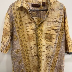 Tori Richard men's short-sleeve shirt.